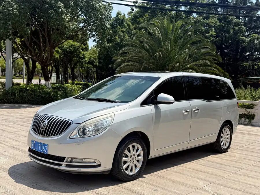 Buick GL8, 2011 — фото продавца с che168