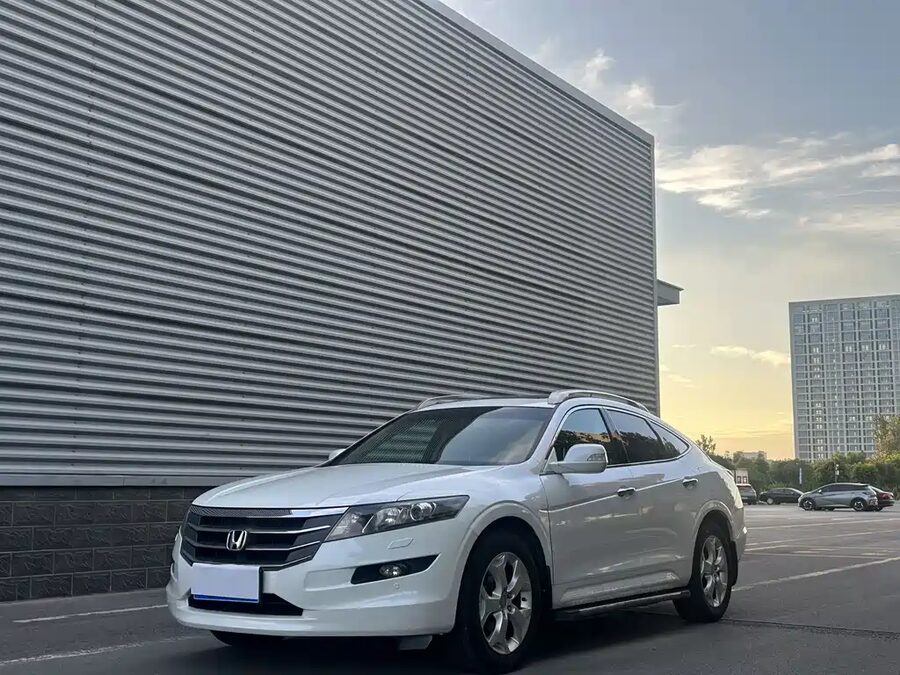 Honda Crosstour, 2013 — фото продавца с che168