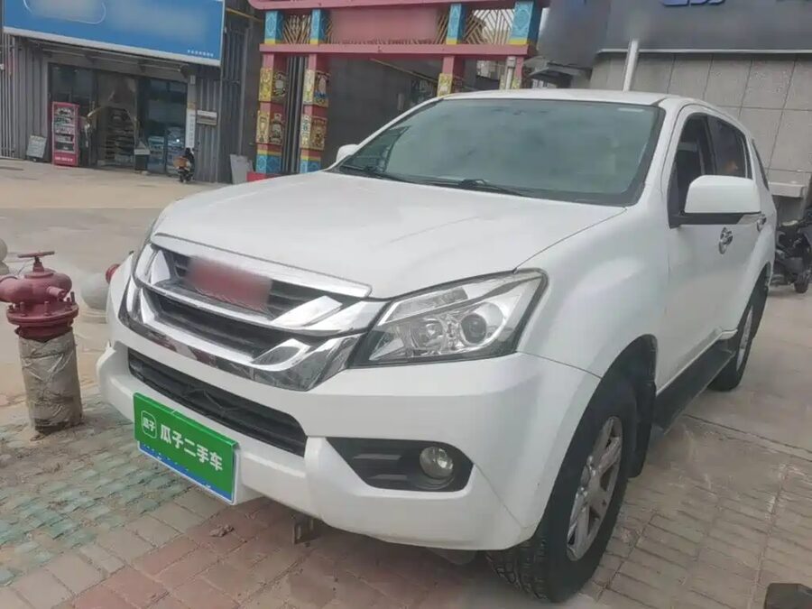 Isuzu MU-X, 2016 — фото продавца с che168