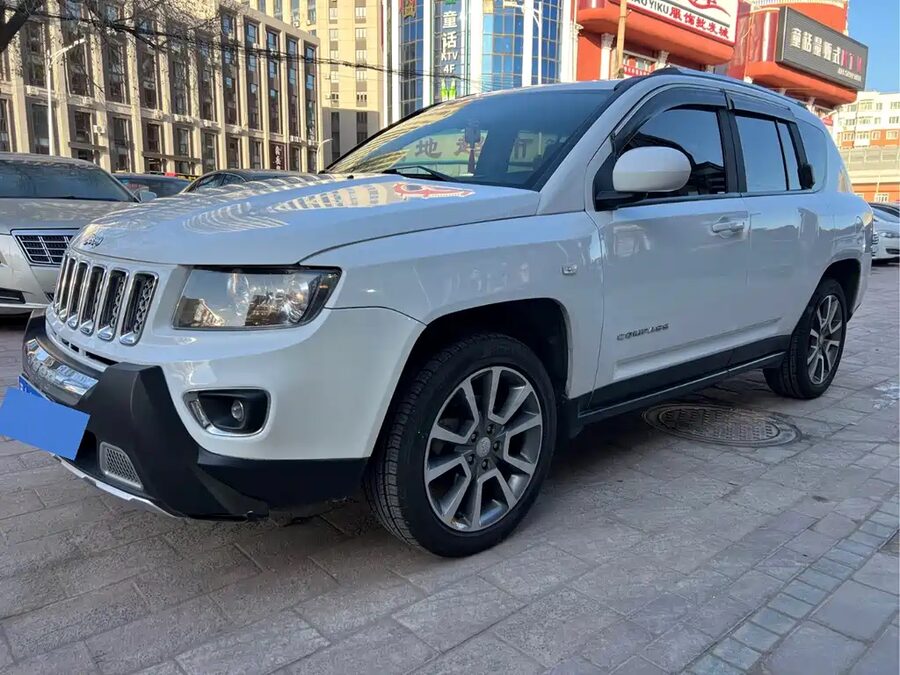 Jeep Compass (Import), 2015 — фото продавца с che168