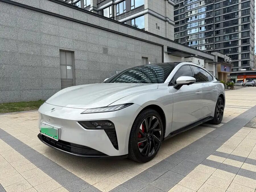 eπ eπ007, 2025 — фото продавца с che168