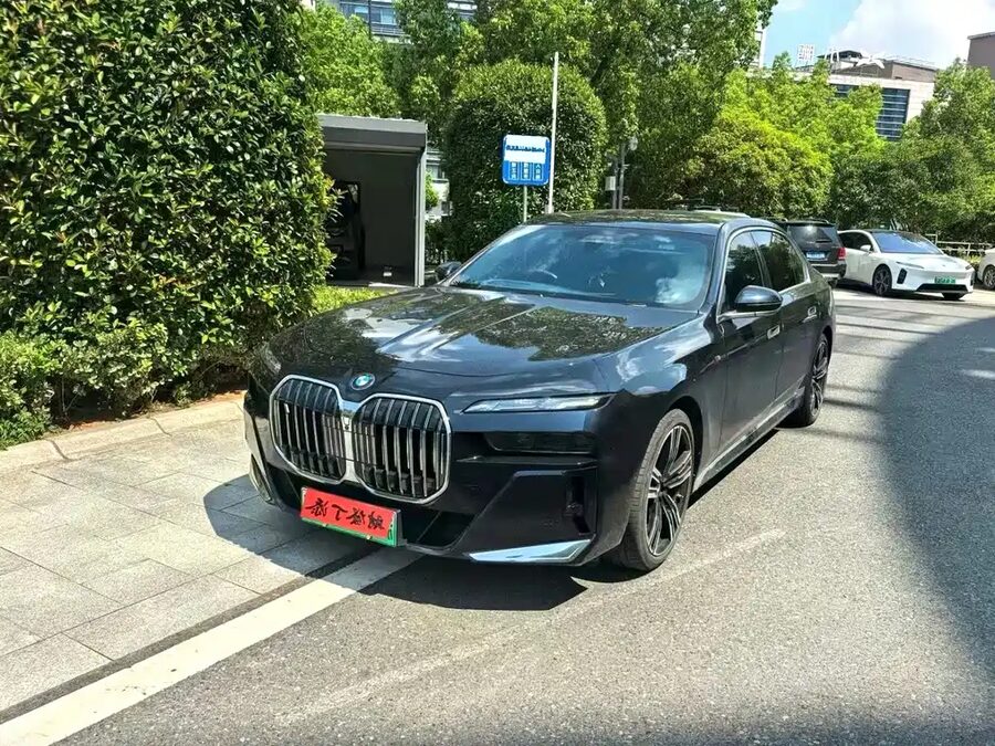 BMW i7, 2024 — фото продавца с che168