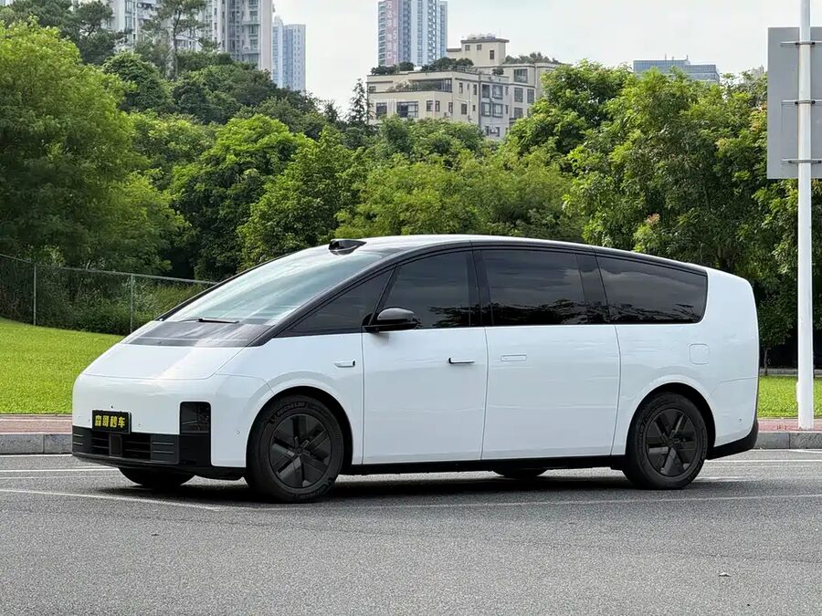 Li Auto Li MEGA, 2024 — фото продавца с che168