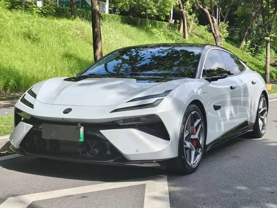 Lotus EMEYA, 2025 — фото продавца с che168