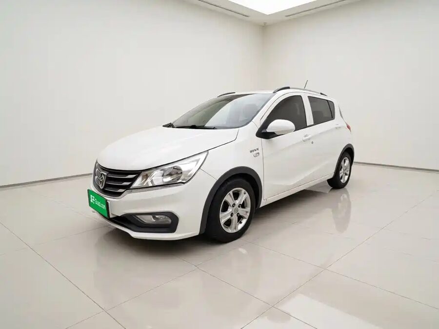 Baojun 310, 2017 — фото продавца с che168