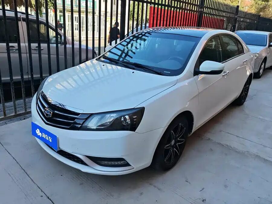 Geely Emgrand, 2015 — фото продавца с che168