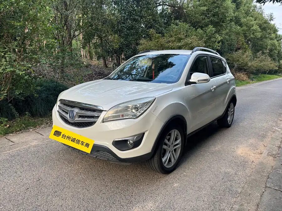 Changan CS35, 2015 — фото продавца с che168