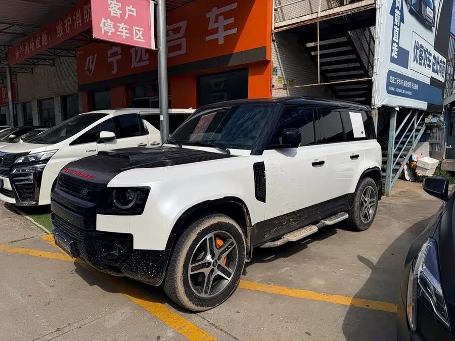 Land Rover Defender, 2022 — фото продавца с che168