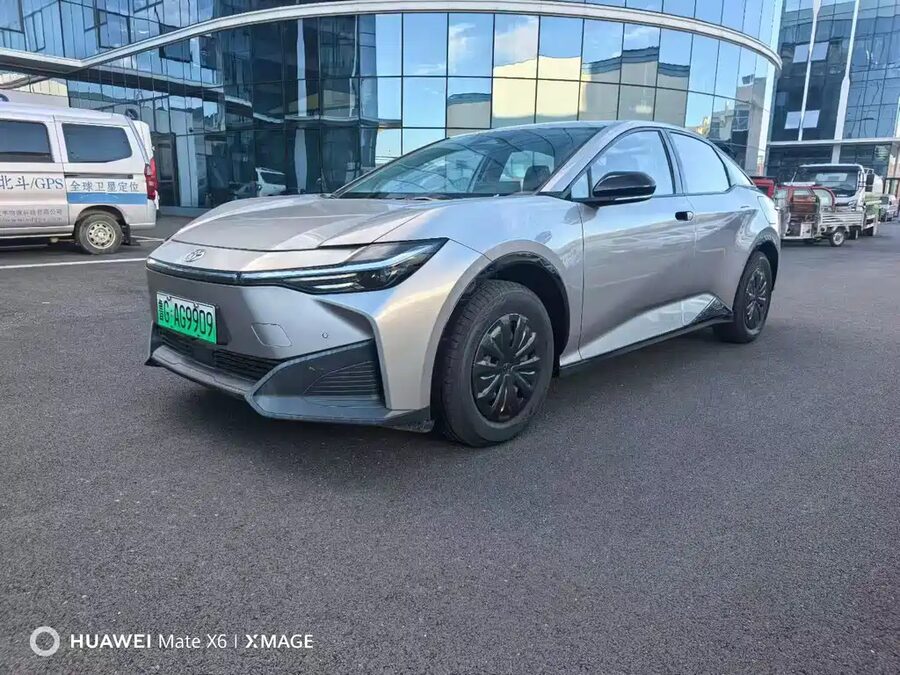 Toyota bZ3, 2026 — фото продавца с che168