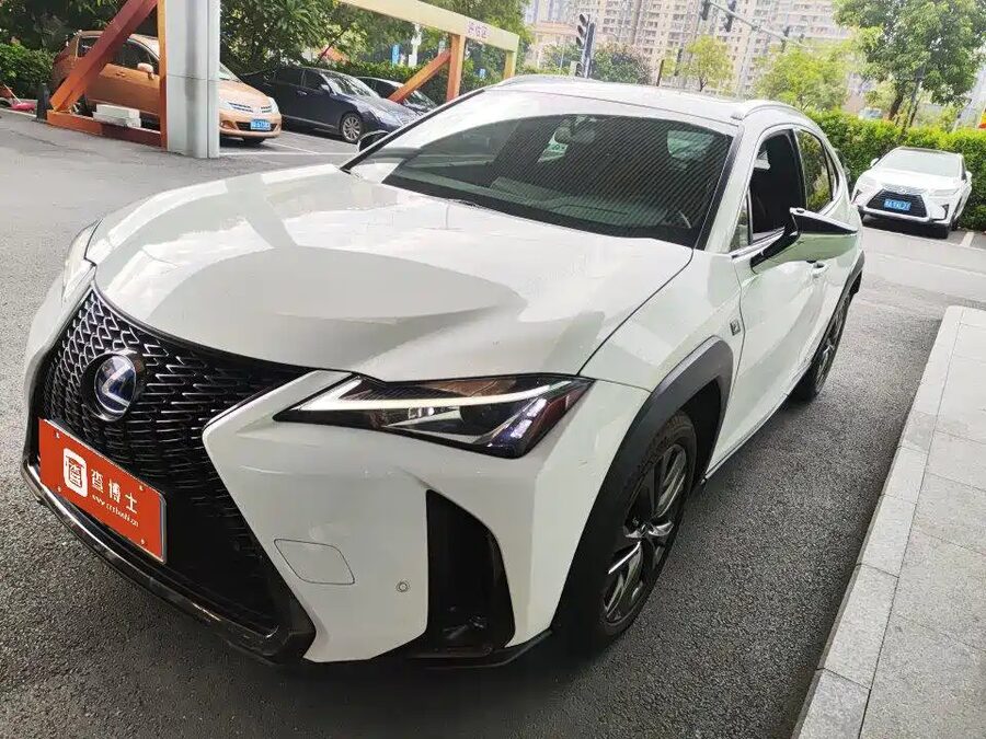 Lexus UX, 2019 — фото продавца с che168