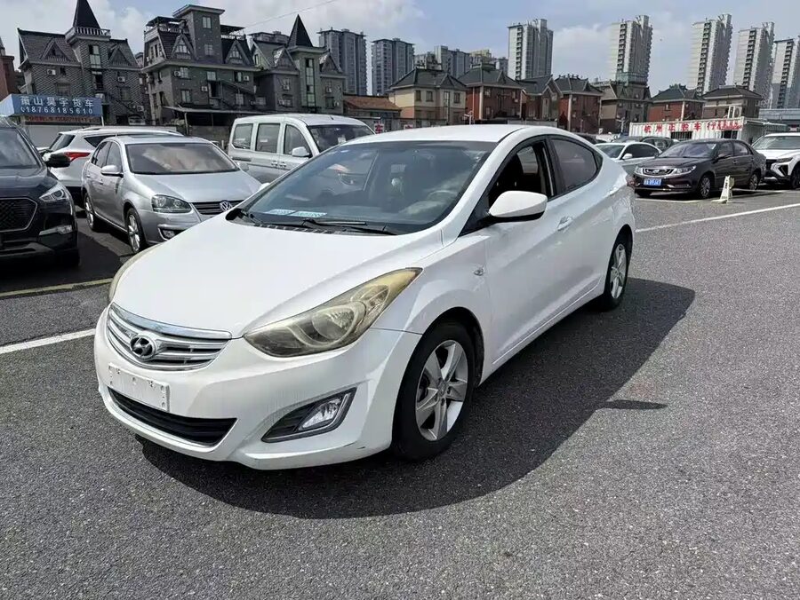 Hyundai Elantra Langdong, 2013 — фото продавца с che168