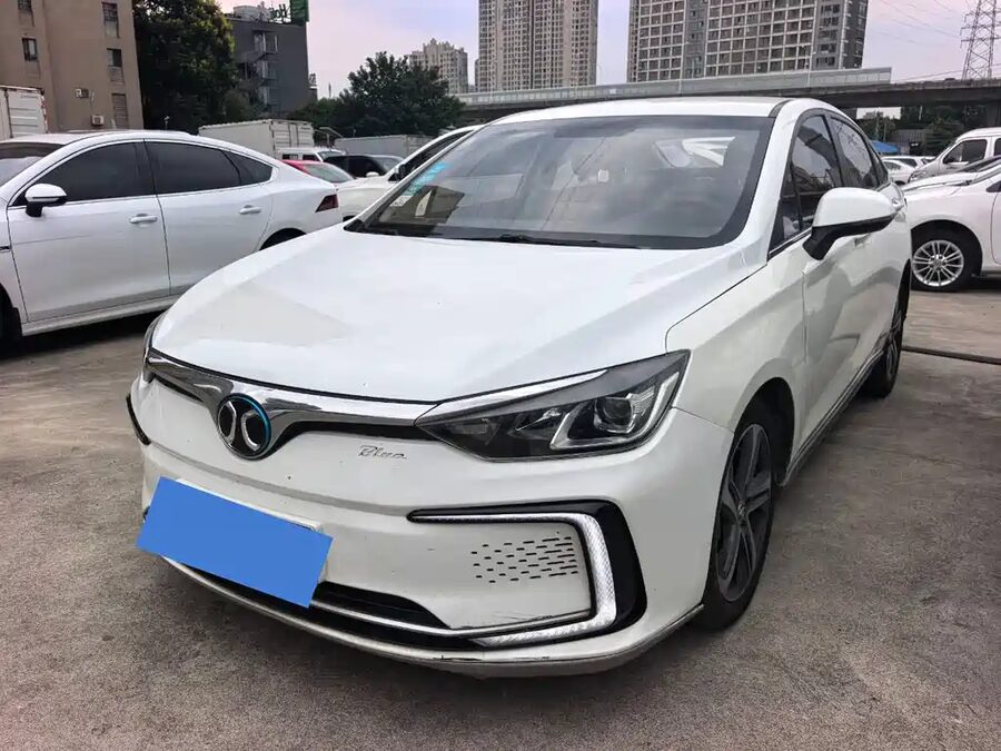 BAIC EU5, 2019 — фото продавца с che168