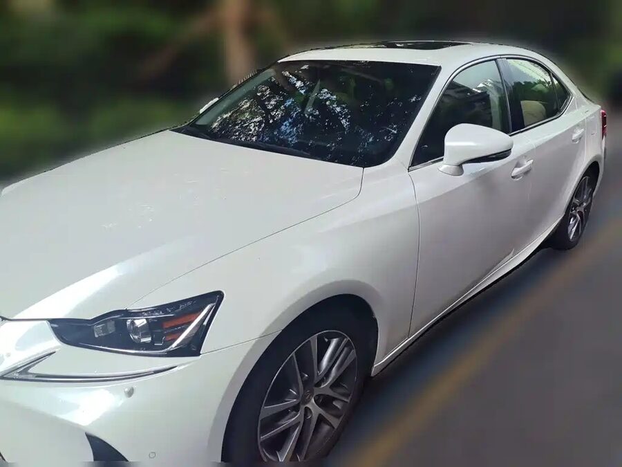 Lexus IS, 2017 — фото продавца с che168