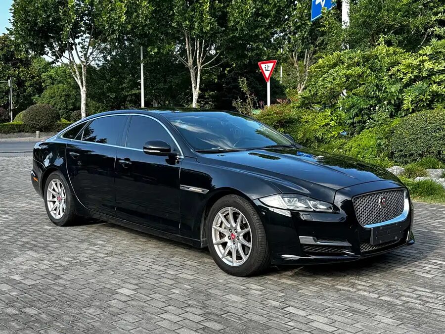 Jaguar XJ, 2017 — фото продавца с che168