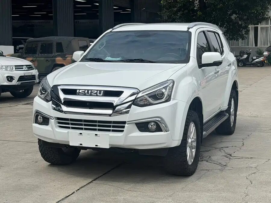 Isuzu MU-X, 2021 — фото продавца с che168