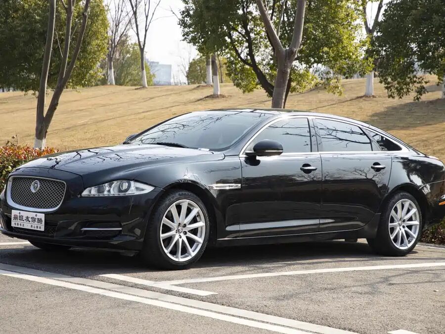 Jaguar XJ, 2012 — фото продавца с che168
