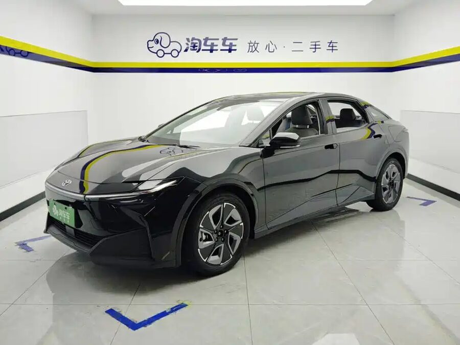 Toyota bZ3, 2026 — фото продавца с che168
