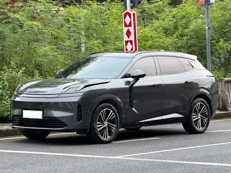 Lynk & Co 08 EM-P, 2024 — фото продавца с che168