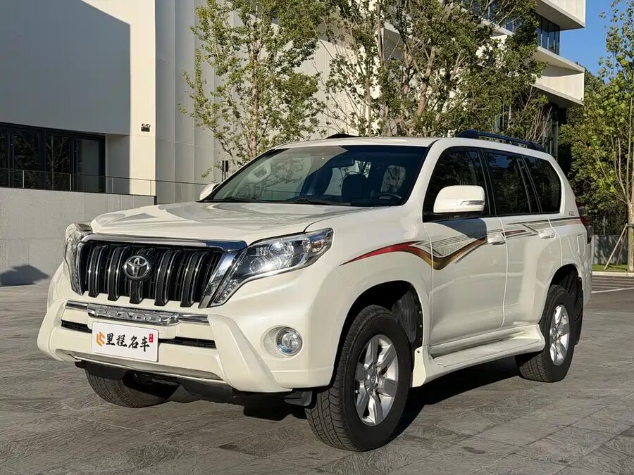Toyota Prado, 2016 — фото продавца с che168