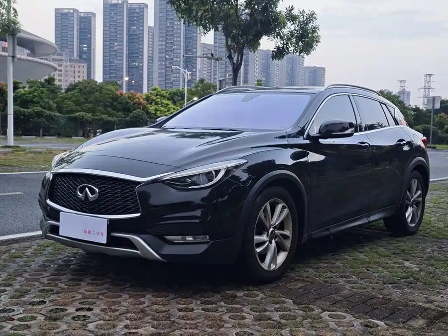 Infiniti QX30, 2017 — фото продавца с che168