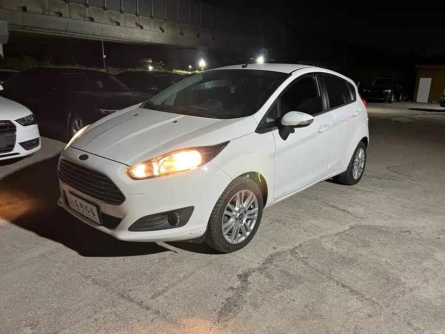 Ford Fiesta, 2014 — фото продавца с che168