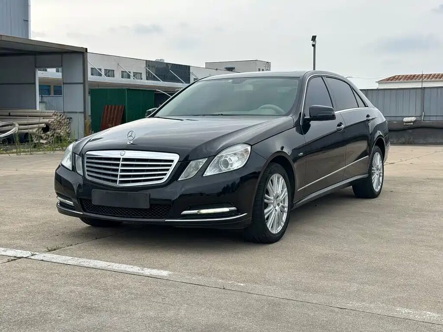 Mercedes-Benz E-Class, 2012 — фото продавца с che168