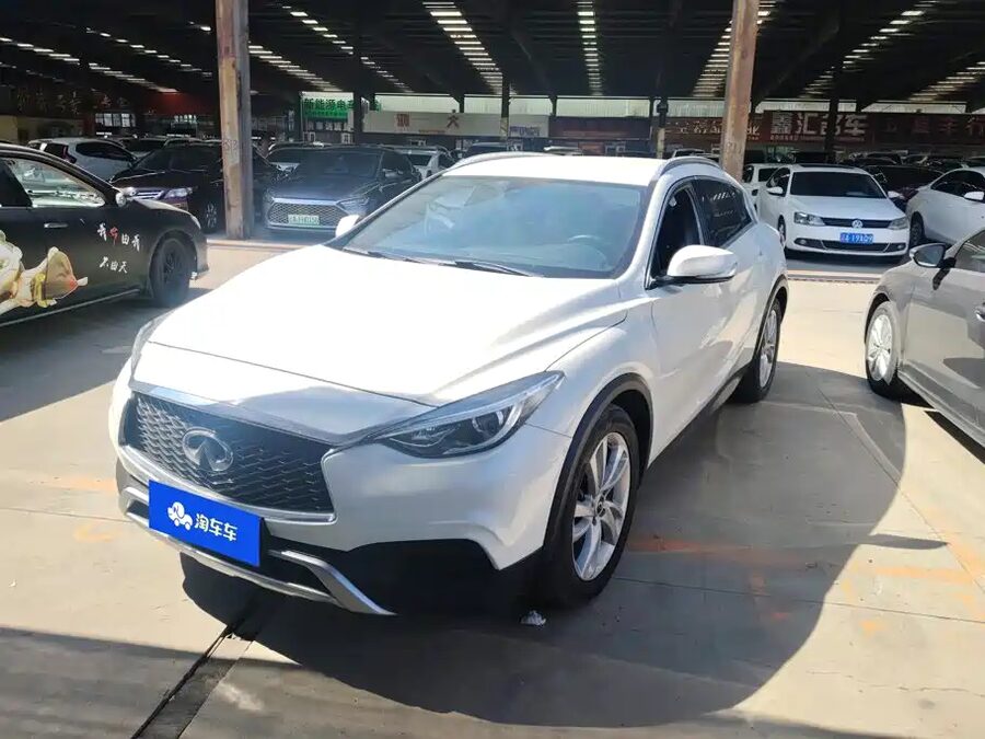 Infiniti QX30, 2017 — фото продавца с che168