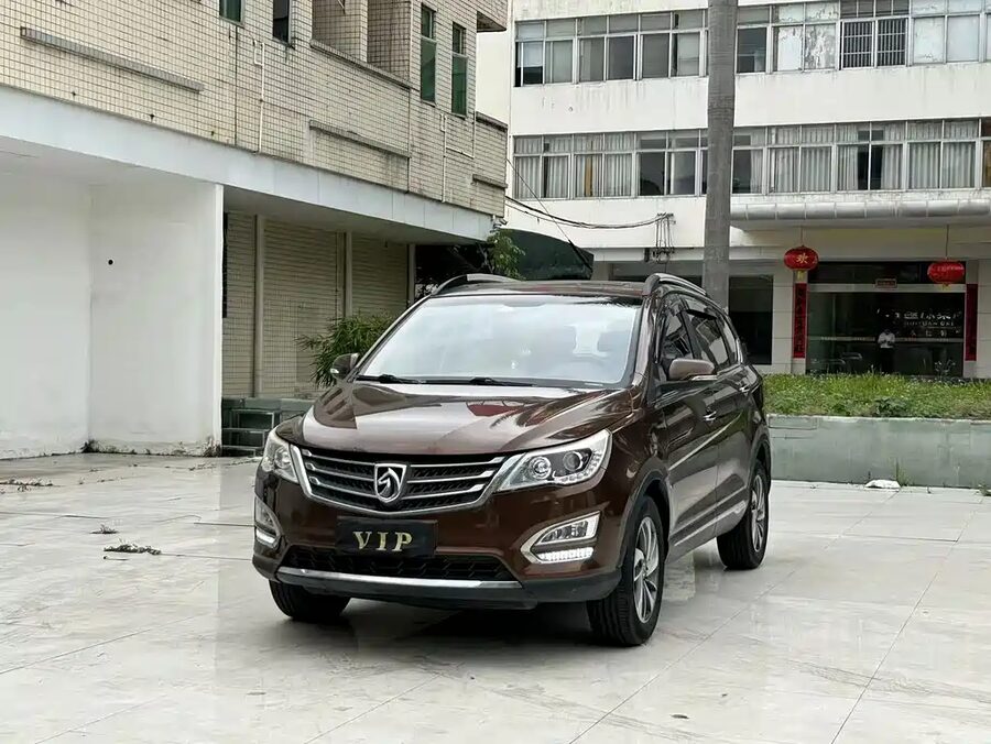 Baojun 560, 2016 — фото продавца с che168