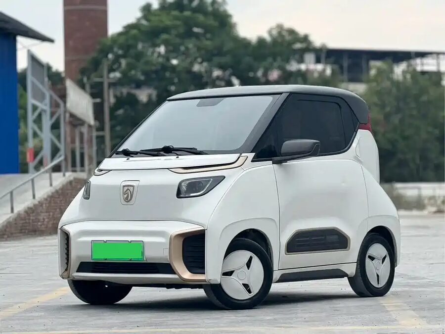 Baojun E200, 2019 — фото продавца с che168
