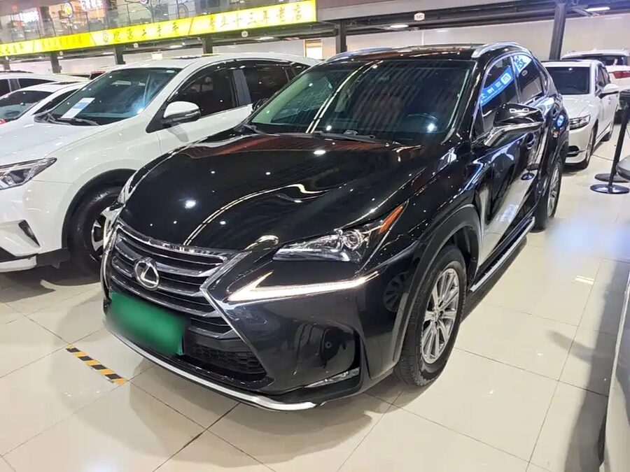 Lexus NX, 2017 — фото продавца с che168
