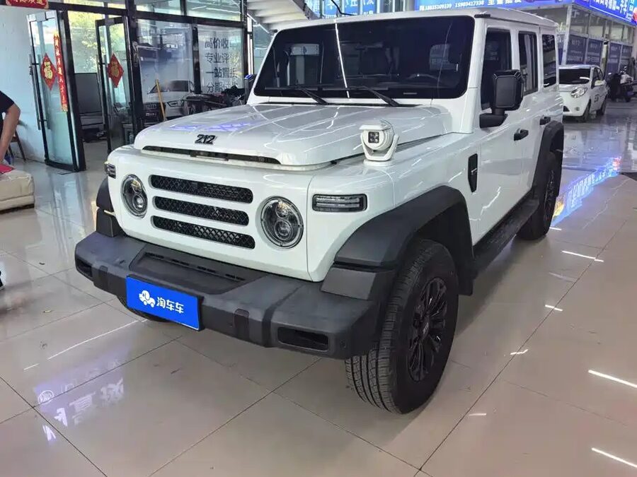 212 212 T01, 2024 — фото продавца с che168