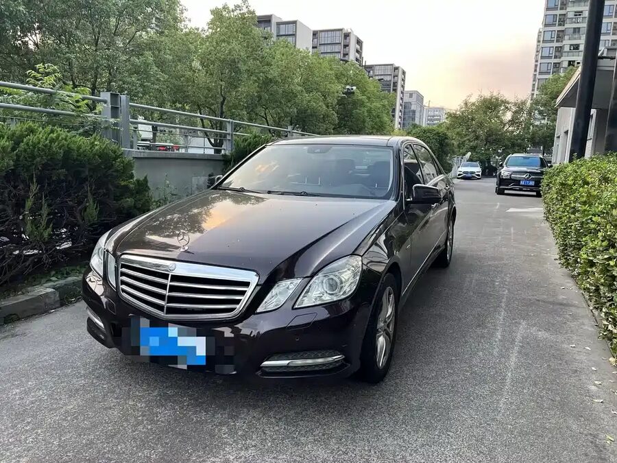 Mercedes-Benz E-Class, 2011 — фото продавца с che168