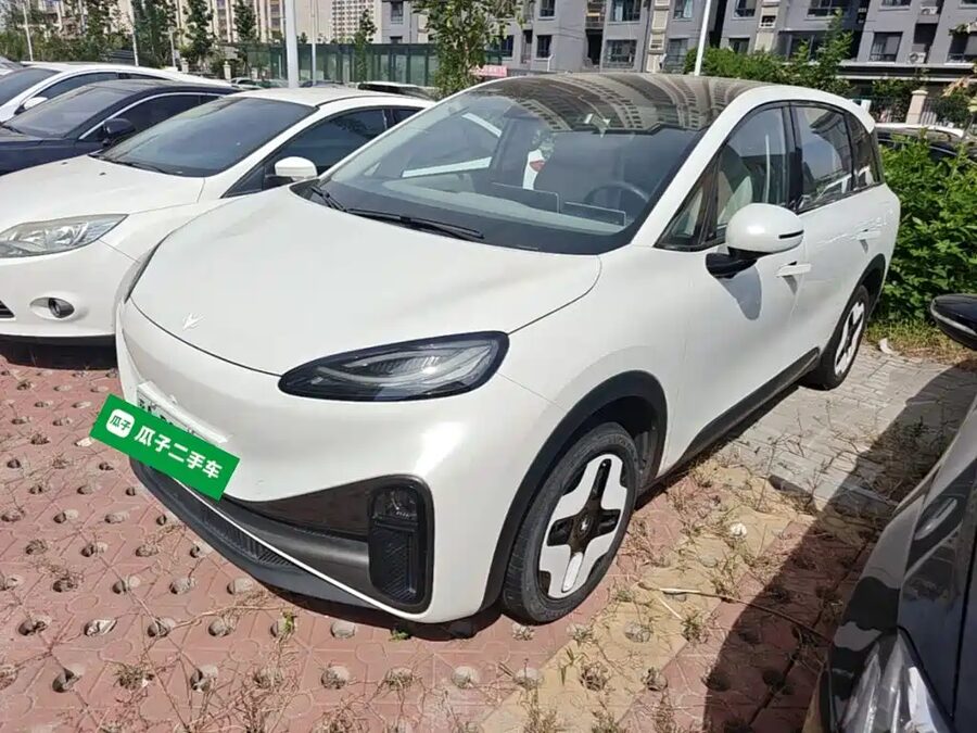ARCFOX S, 2025 — фото продавца с che168