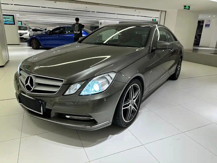 Mercedes-Benz E-Class (Import), 2011 — фото продавца с che168