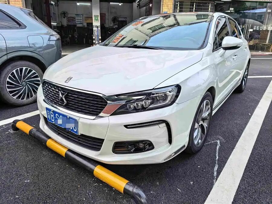 DS DS 4S, 2018 — фото продавца с che168