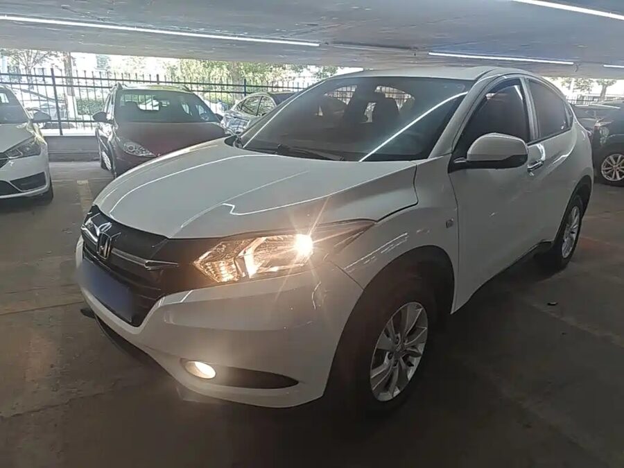 Honda Vezel, 2015 — фото продавца с che168