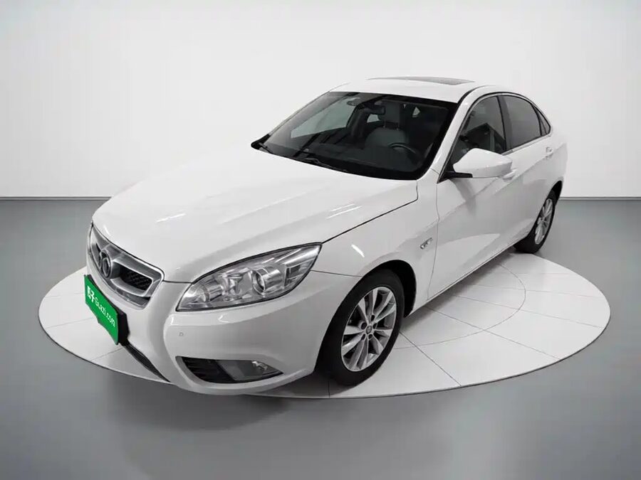 BAIC Senova D50, 2015 — фото продавца с che168