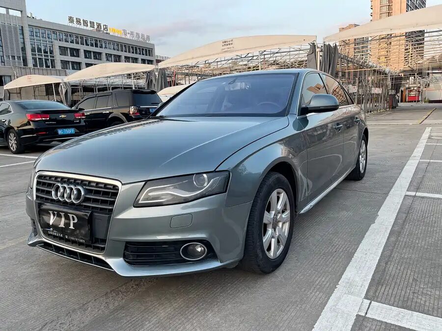 Audi A4L, 2011 — фото продавца с che168