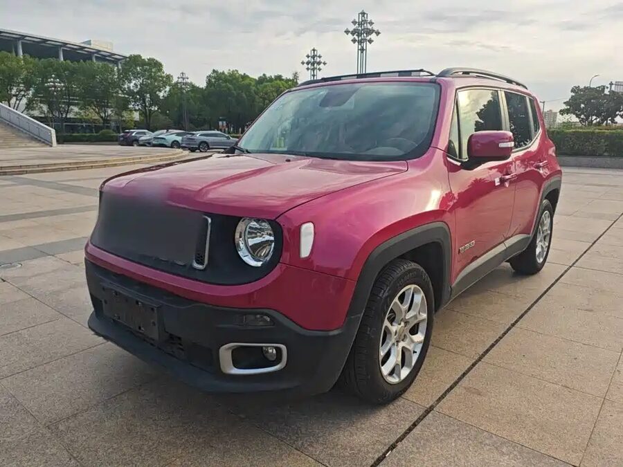 Jeep Renegade, 2017 — фото продавца с che168