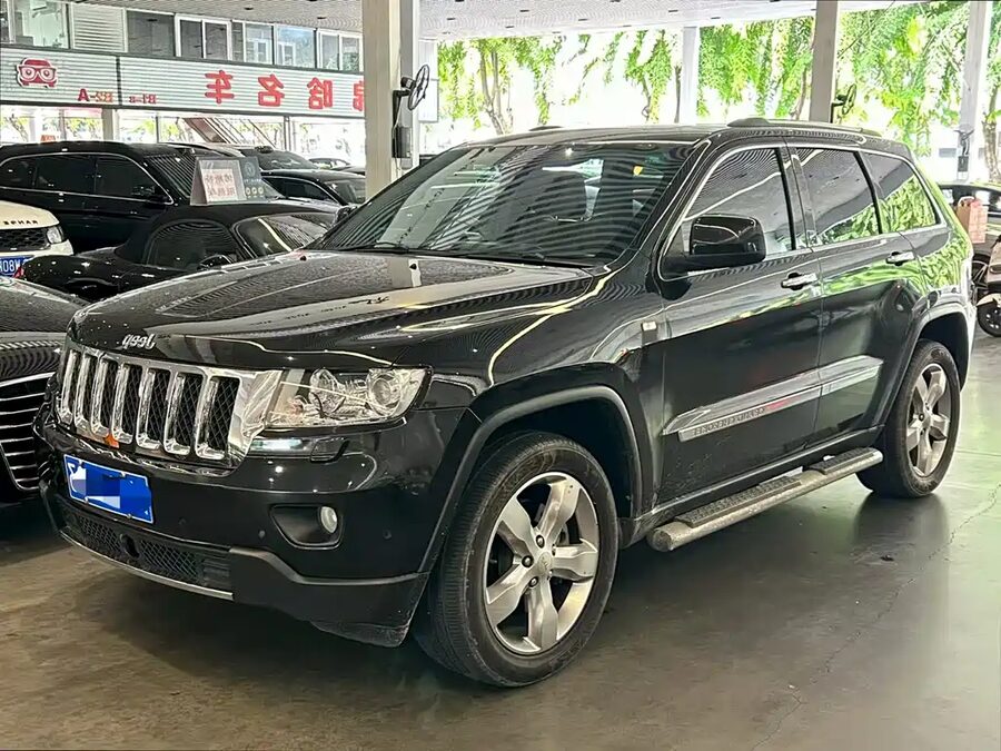 Jeep Grand Cherokee (Import), 2012 — фото продавца с che168