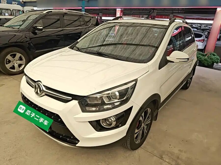 BAIC Senova X25, 2016 — фото продавца с che168