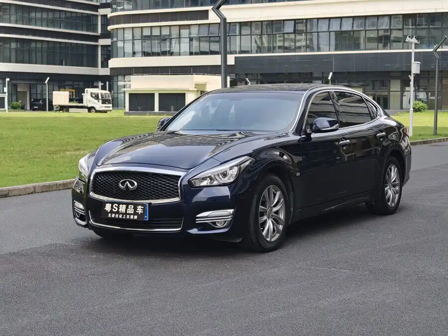 Infiniti Q70, 2018 — фото продавца с che168
