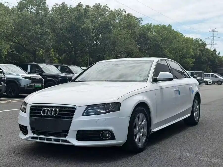 Audi A4L, 2012 — фото продавца с che168
