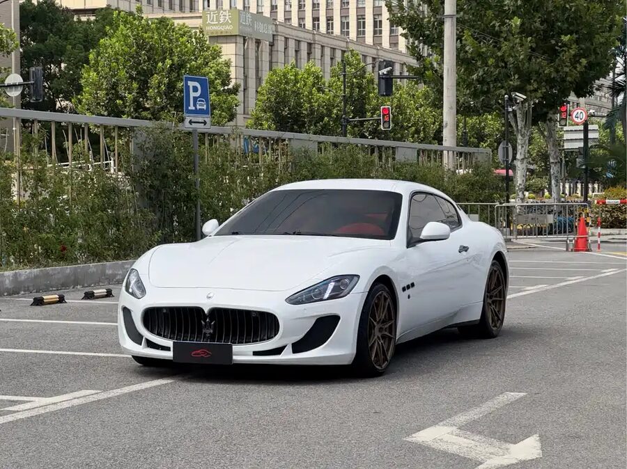 Maserati GranTurismo, 2012 — фото продавца с che168