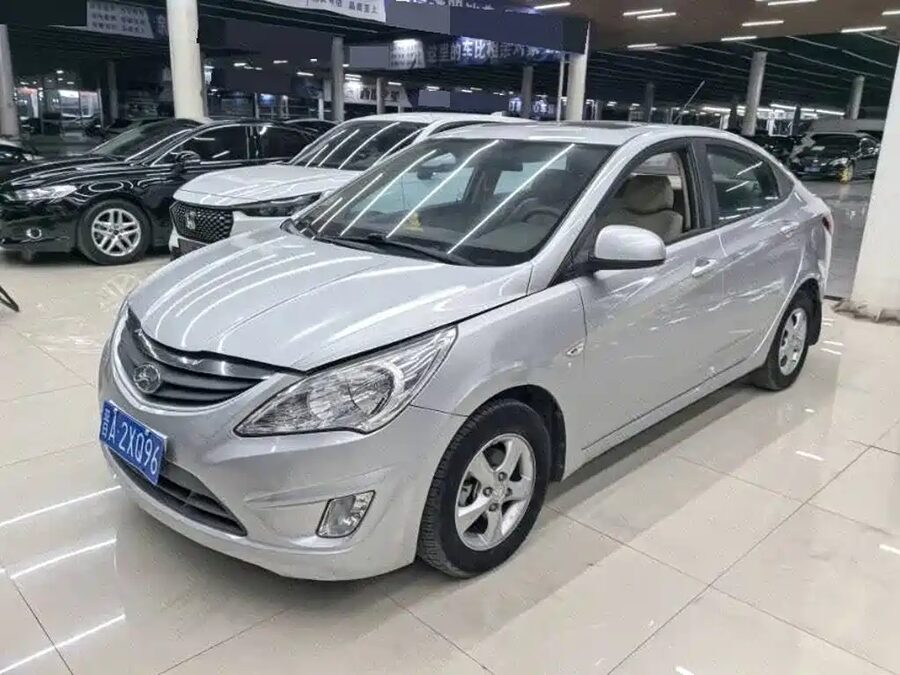 Hyundai Verna, 2013 — фото продавца с che168