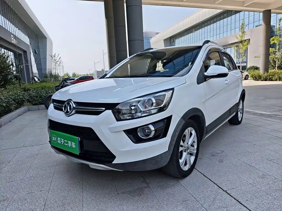 BAIC Senova X25, 2018 — фото продавца с che168