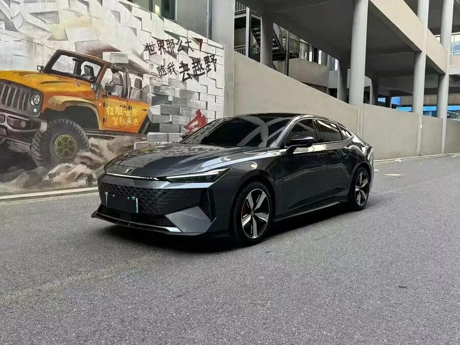 Changan UNI-V iDD, 2024 — фото продавца с che168