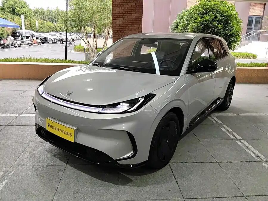 ARCFOX Beta T1, 2025 — фото продавца с che168