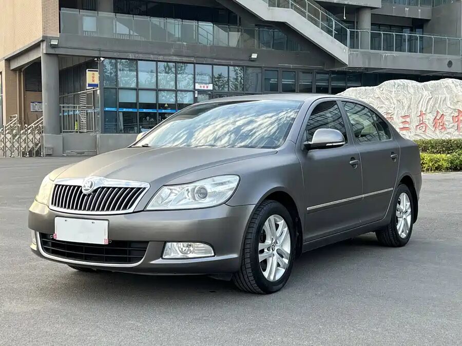 Skoda Octavia, 2014 — фото продавца с che168