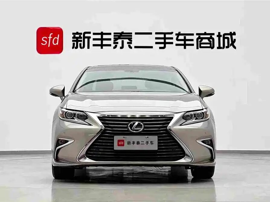 Lexus ES, 2016 — фото продавца с che168
